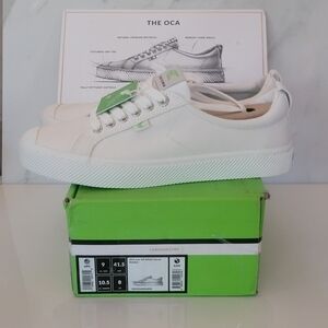 CARIUMA Low Off-White Canvas Sneakers Size 9 MEN